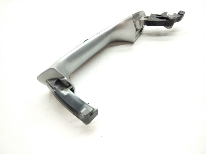 Recambio de maneta exterior delantera izquierda para mercedes-benz clase m (w166) referencia OEM IAM A2067600170  