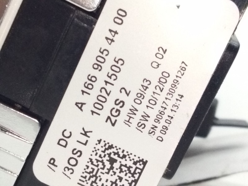 Recambio de mando elevalunas delantero izquierdo para mercedes-benz clase m (w166) referencia OEM IAM A1669054400  