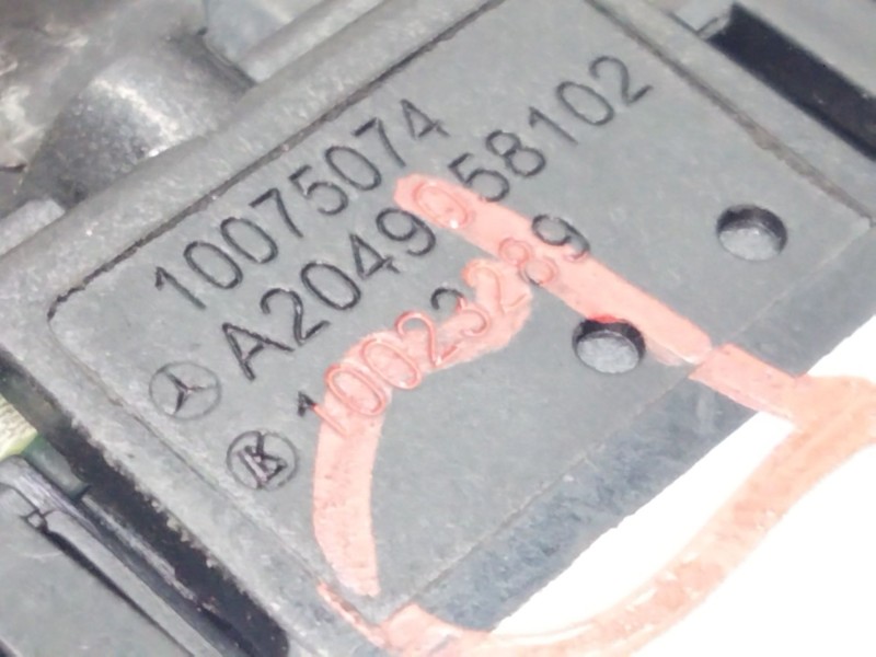 Recambio de mando elevalunas delantero derecho para mercedes-benz clase m (w166) referencia OEM IAM A2059058102  