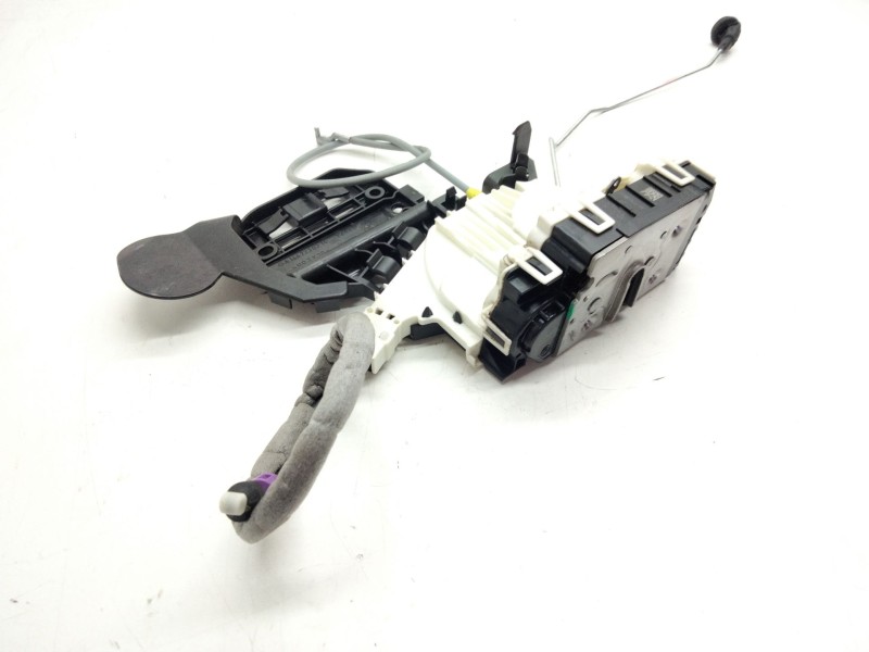 Recambio de cerradura puerta delantera izquierda para mercedes-benz clase m (w166) referencia OEM IAM A1667200135  