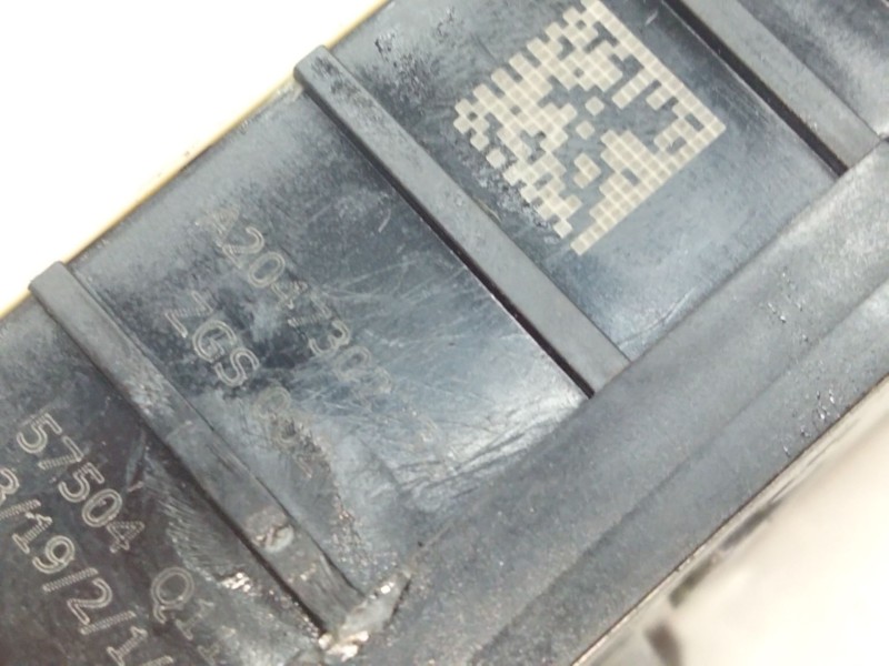 Recambio de cerradura puerta trasera izquierda para mercedes-benz clase m (w166) referencia OEM IAM A2047302735  