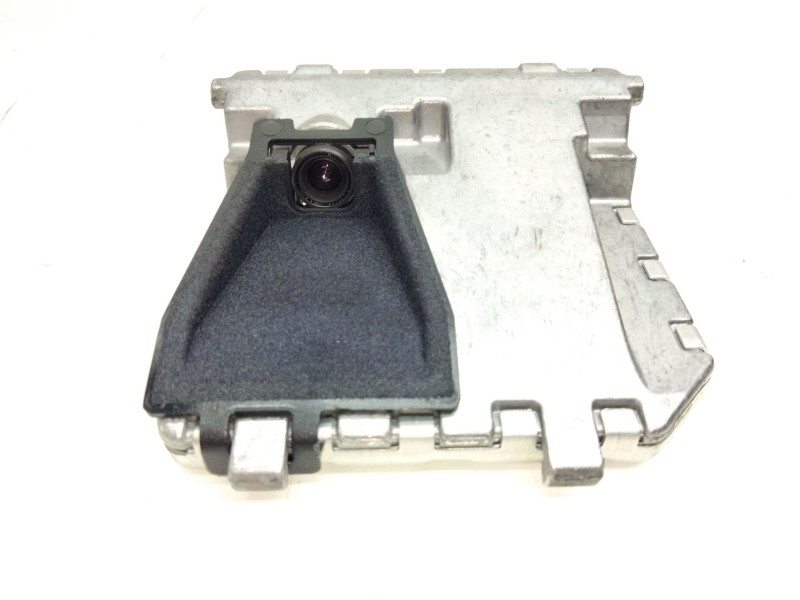 Recambio de camara delantera para mercedes-benz clase m (w166) referencia OEM IAM A0009050438  