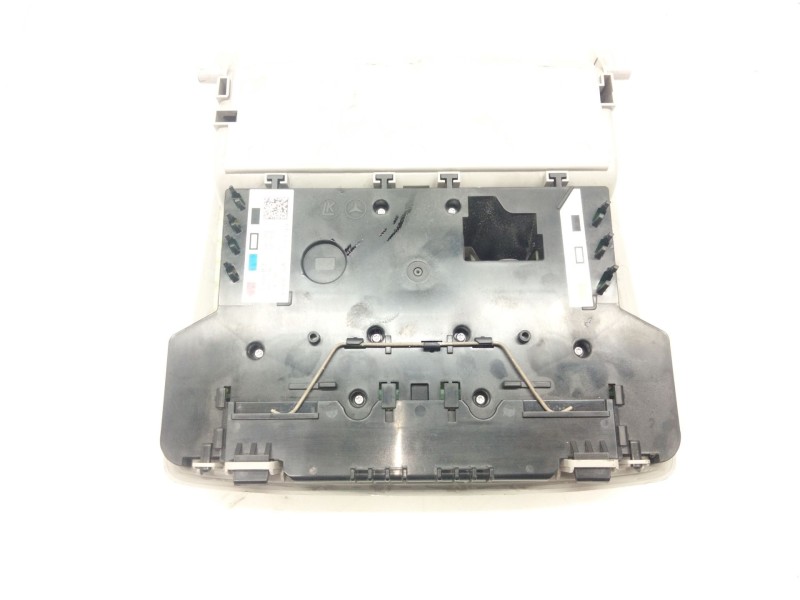 Recambio de luz interior para mercedes-benz clase m (w166) referencia OEM IAM A1669008806  