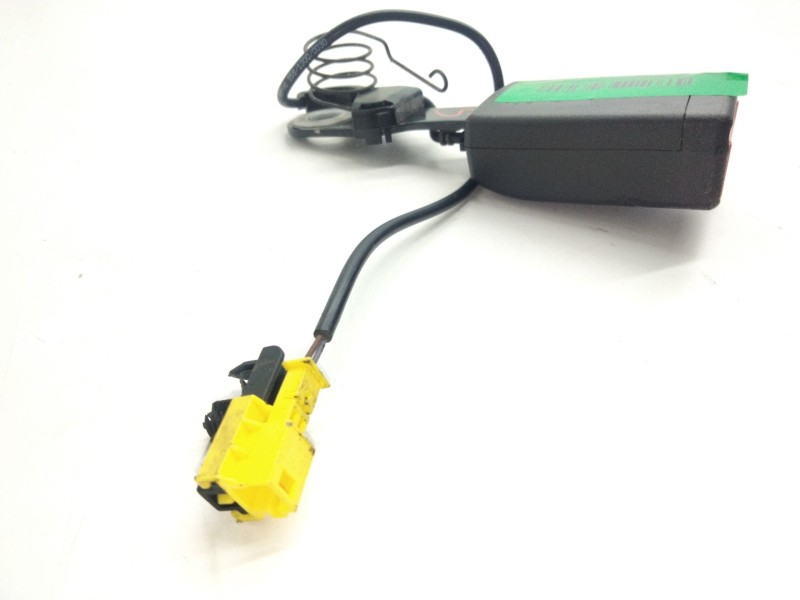 Recambio de enganche cinturon trasero central para mercedes-benz clase m (w166) referencia OEM IAM   