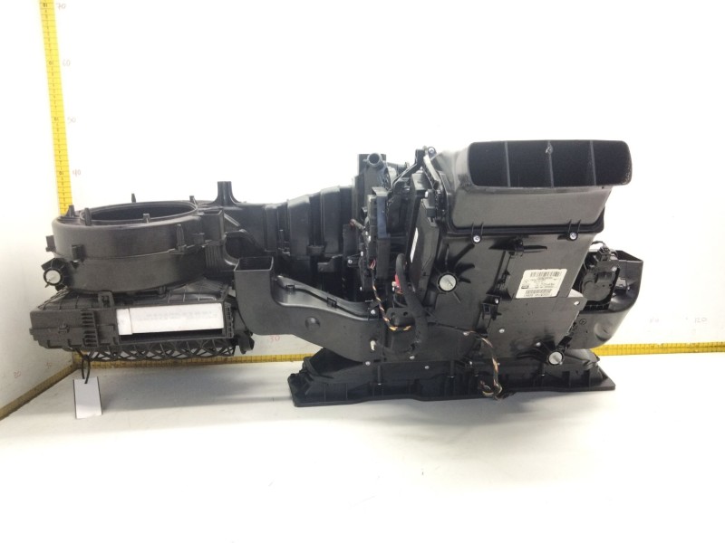 Recambio de calefaccion entera normal para mercedes-benz clase m (w166) referencia OEM IAM A1668303260  