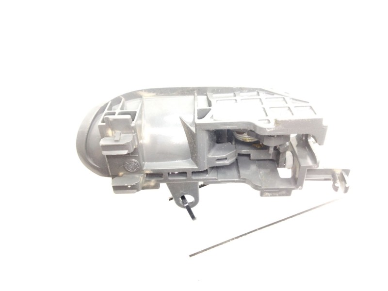 Recambio de maneta interior delantera izquierda para peugeot 107 1.4 hdi cat (8ht / dv4td) referencia OEM IAM   