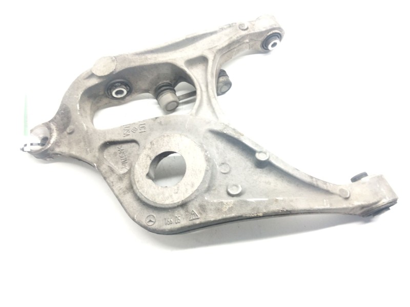 Recambio de brazo suspension inferior trasero izquierdo para mercedes-benz clase m (w166) referencia OEM IAM 16605  