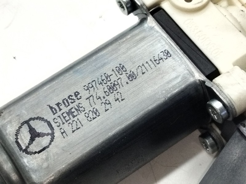 Recambio de motor elevalunas trasero izquierdo para mercedes-benz clase s (w221) s 320 cdi 4-matic (221.080, 221.180) referencia