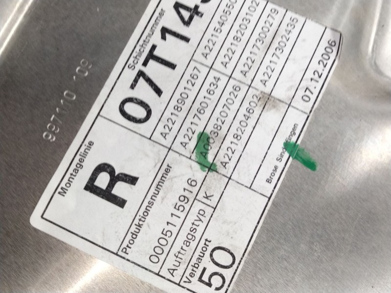 Recambio de elevalunas trasero derecho para mercedes-benz clase s (w221) s 320 cdi 4-matic (221.080, 221.180) referencia OEM IAM