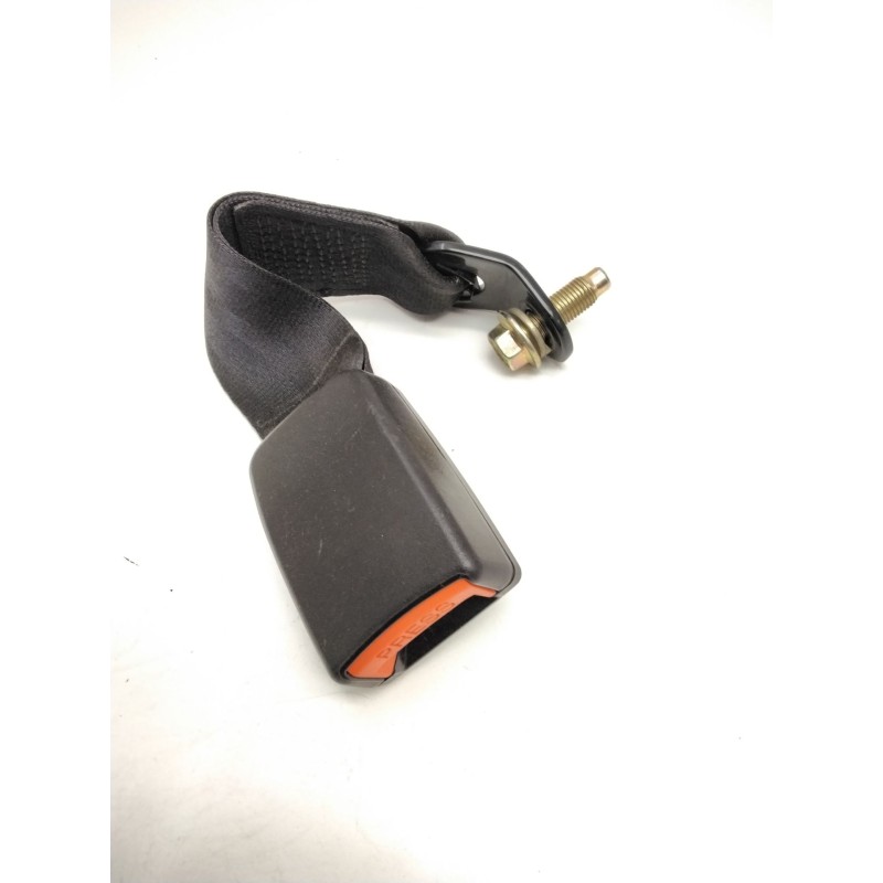 Recambio de enganche cinturon trasero izquierdo para nissan terrano ii (r20) 2.7 td 4wd referencia OEM IAM 888420F010  