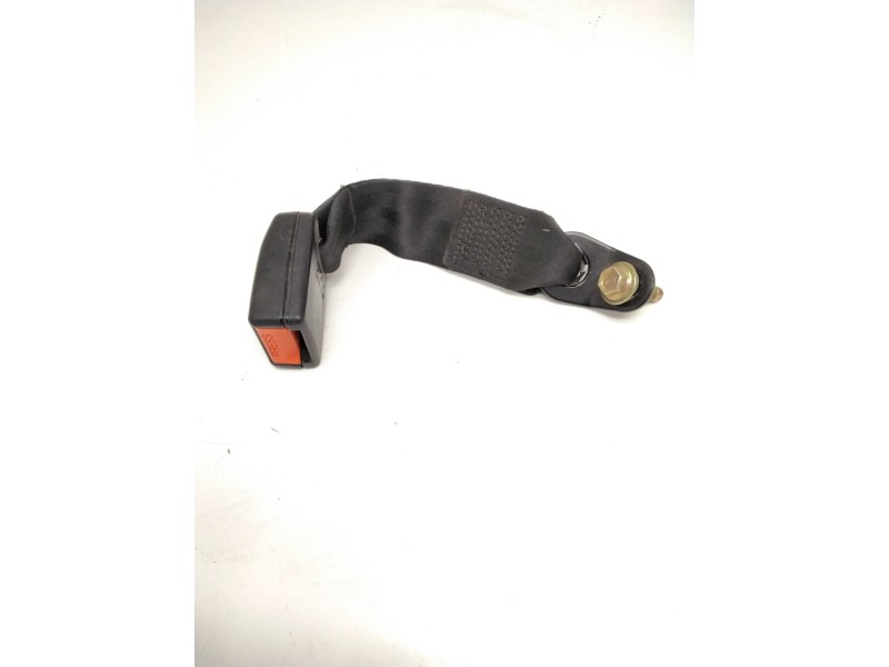 Recambio de enganche cinturon trasero izquierdo para nissan terrano ii (r20) 2.4 i 12v 4wd referencia OEM IAM 888420F010  
