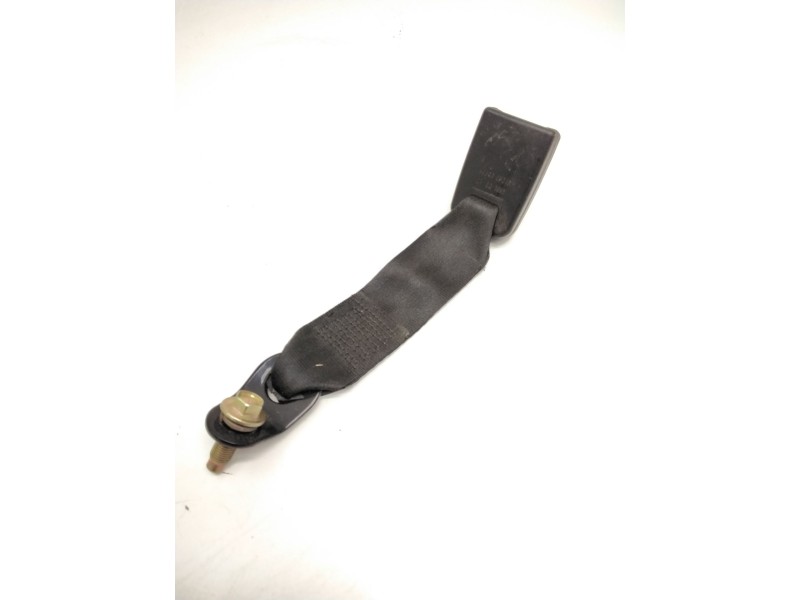 Recambio de enganche cinturon trasero izquierdo para nissan terrano ii (r20) 2.4 i 12v 4wd referencia OEM IAM 888420F010  