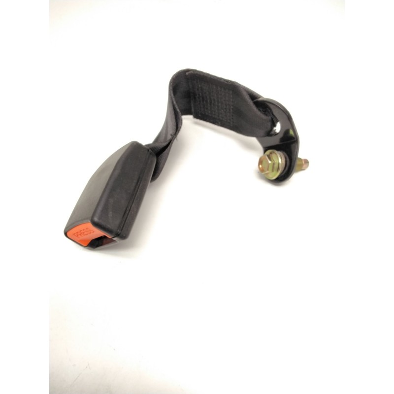 Recambio de enganche cinturon trasero izquierdo para nissan terrano ii (r20) 2.7 td 4wd referencia OEM IAM 888420F010  