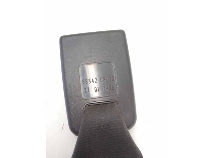 Recambio de enganche cinturon trasero izquierdo para nissan terrano ii (r20) 2.7 td 4wd referencia OEM IAM 888420F010  