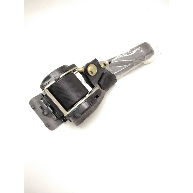 Recambio de cinturon seguridad trasero izquierdo para nissan terrano ii (r20) 2.7 td 4wd referencia OEM IAM 888450F010  0416104