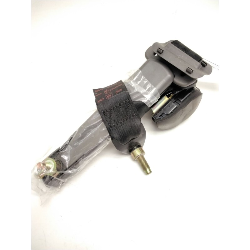 Recambio de cinturon seguridad trasero izquierdo para nissan terrano ii (r20) 2.7 td 4wd referencia OEM IAM 888450F010  0416104