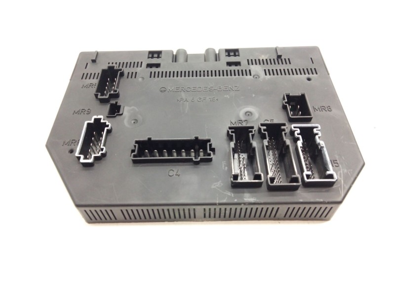 Recambio de caja fusibles para mercedes-benz clase s (w221) s 320 cdi 4-matic (221.080, 221.180) referencia OEM IAM A2215402862 