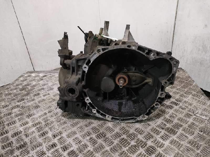 Recambio de caja cambios para peugeot 407 sw st confort referencia OEM IAM 20MB02  
