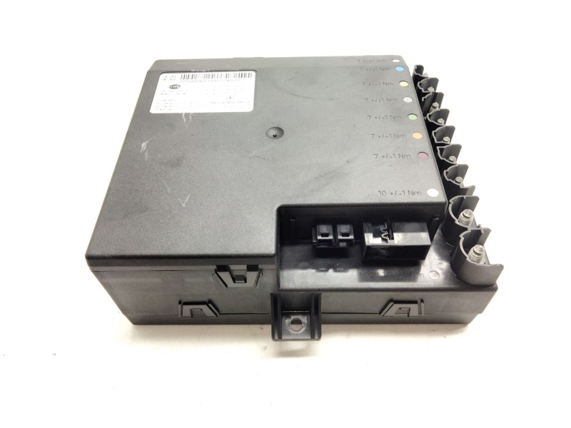 Recambio de caja fusibles para mercedes-benz clase s (w221) s 320 cdi 4-matic (221.080, 221.180) referencia OEM IAM A2215400401 