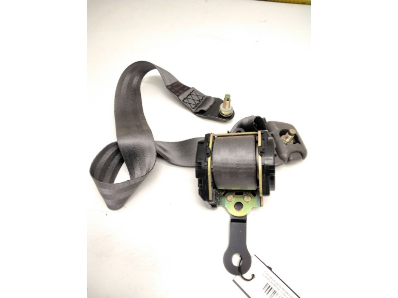 Recambio de cinturon seguridad delantero derecho para nissan serena (c23) 2.3 d referencia OEM IAM 868448C910  0416097