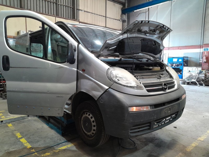 opel vivaro a furgón (x83) del año 2006