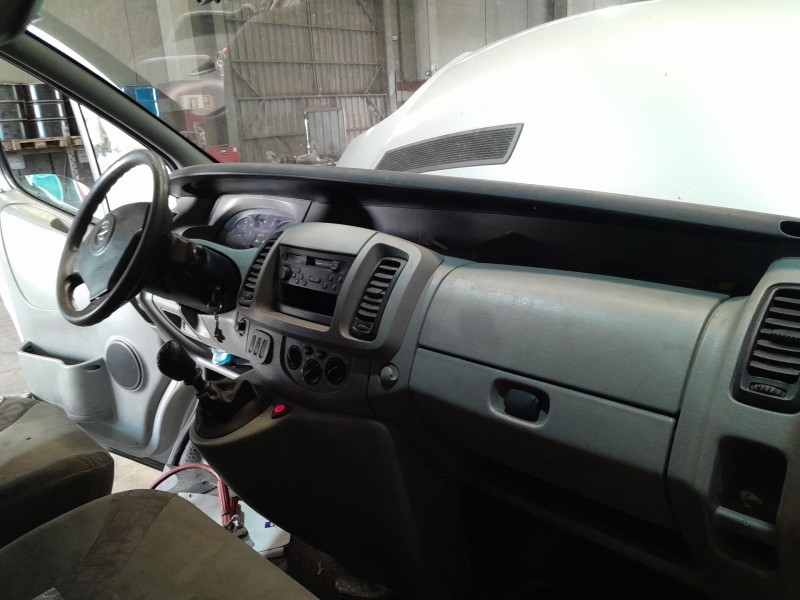 opel vivaro a furgón (x83) del año 2006