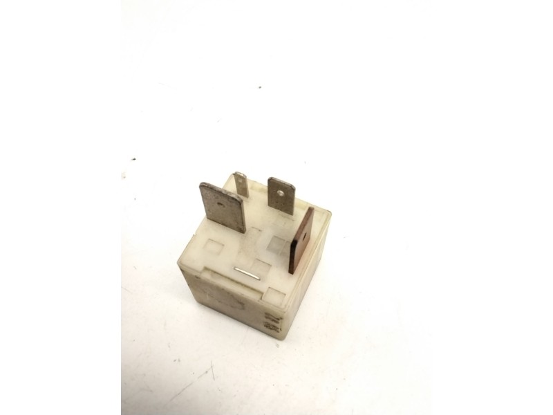 Recambio de rele incandescencia para audi a3 (8l1) 1.6 referencia OEM IAM 357911253 14030000 103