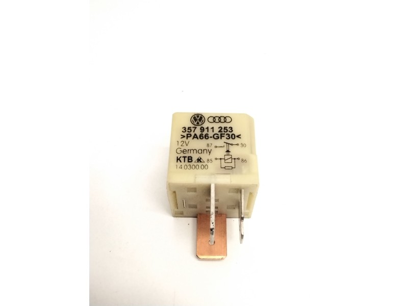 Recambio de rele incandescencia para volkswagen golf iv (1j1) 1.9 tdi 4motion referencia OEM IAM 357911253 14030000 103