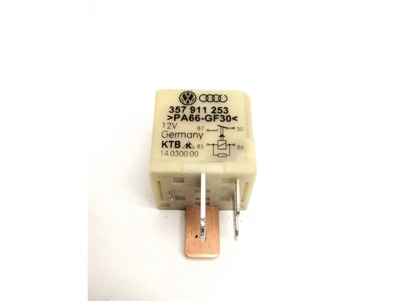 Recambio de rele incandescencia para volkswagen golf iv (1j1) 1.9 tdi referencia OEM IAM 357911253 14030000 103