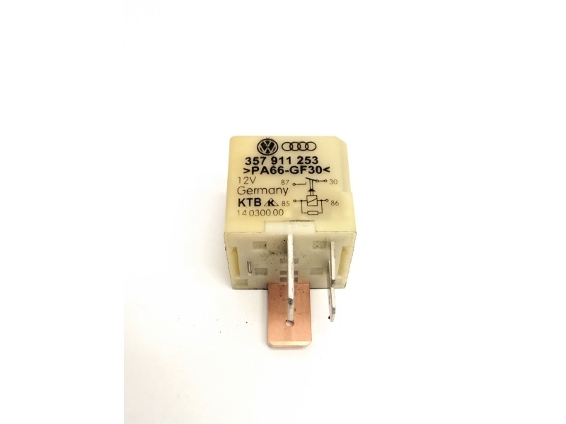 Recambio de rele incandescencia para volkswagen golf iv (1j1) 1.9 tdi referencia OEM IAM 357911253 14030000 103
