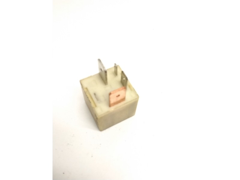 Recambio de rele incandescencia para seat ibiza iii (6l1) 1.9 tdi referencia OEM IAM 357911253 14030000 103