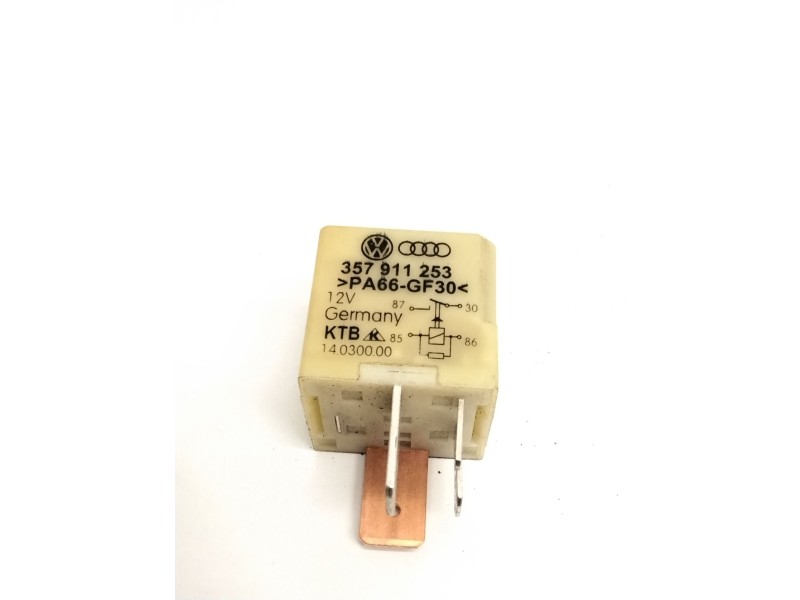 Recambio de rele incandescencia para seat ibiza iii (6l1) 1.9 tdi referencia OEM IAM 357911253 14030000 103