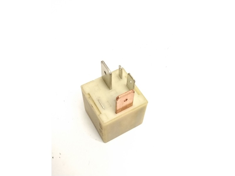 Recambio de rele incandescencia para seat ibiza iii (6l1) 1.9 tdi referencia OEM IAM 357911253 14030000 103