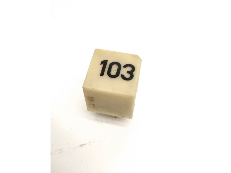 Recambio de rele incandescencia para seat ibiza iii (6l1) 1.9 tdi referencia OEM IAM 357911253 14030000 103