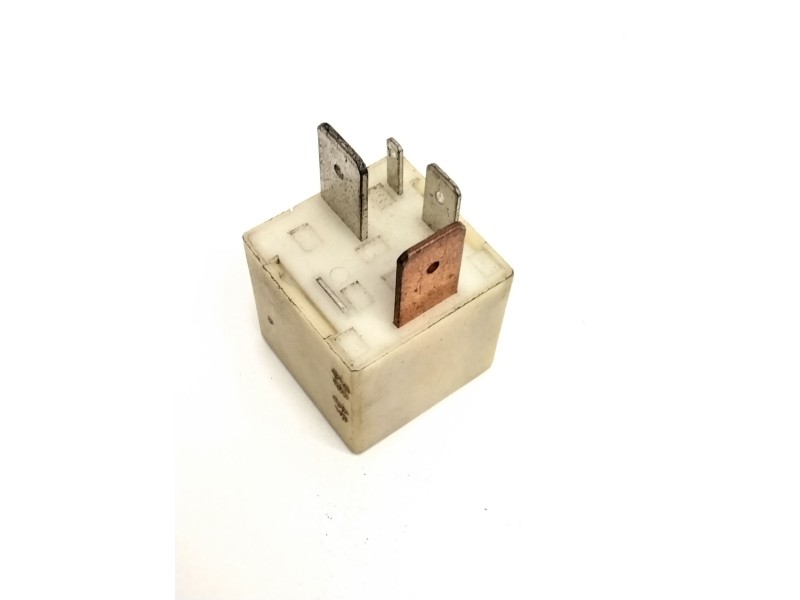 Recambio de rele incandescencia para seat ibiza iii (6l1) 1.9 tdi referencia OEM IAM 357911253 14030000 103