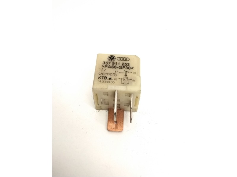 Recambio de rele incandescencia para seat ibiza iii (6l1) 1.9 tdi referencia OEM IAM 357911253 14030000 103