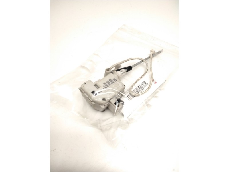 Recambio de motor c/c tapon combustible para seat ibiza (6k1) referencia OEM IAM 6K0810773A  