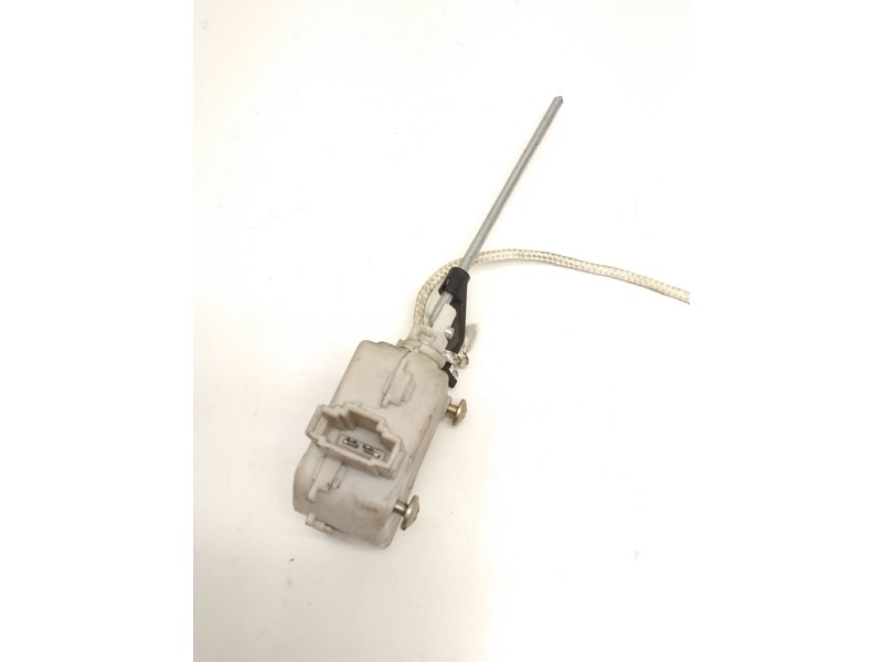 Recambio de motor c/c tapon combustible para seat ibiza ii (6k1) 1.4 i referencia OEM IAM 6K0810773A  