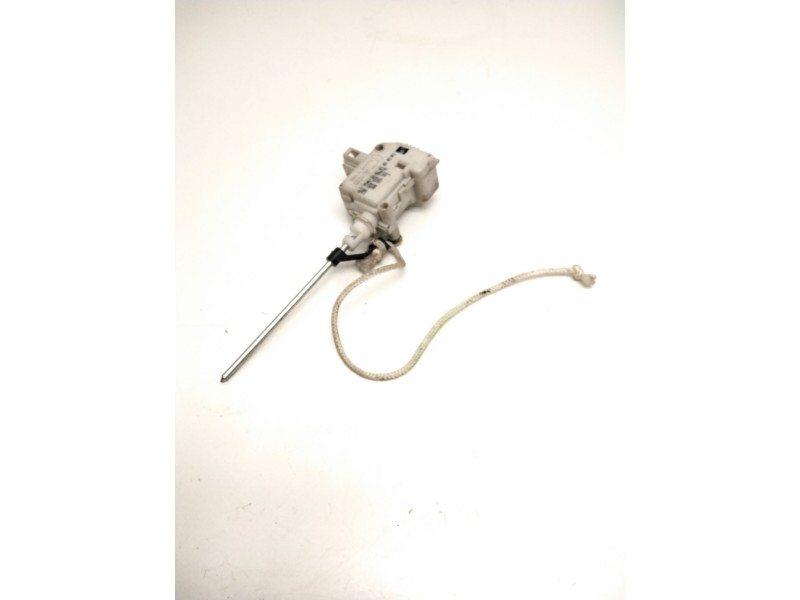 Recambio de motor c/c tapon combustible para seat ibiza ii (6k1) 1.6 i referencia OEM IAM 6K0810773A  