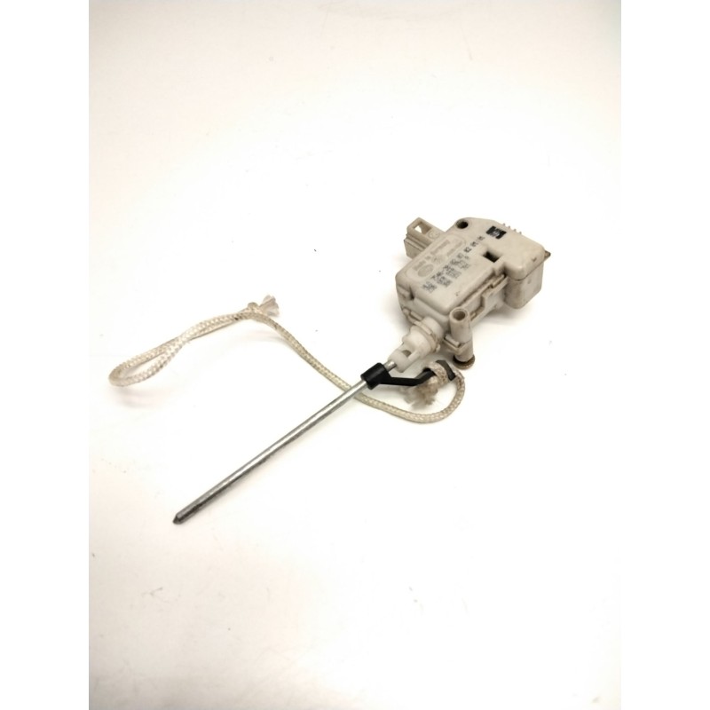 Recambio de motor c/c tapon combustible para seat ibiza ii (6k1) 1.4 i referencia OEM IAM 6K0810773A  