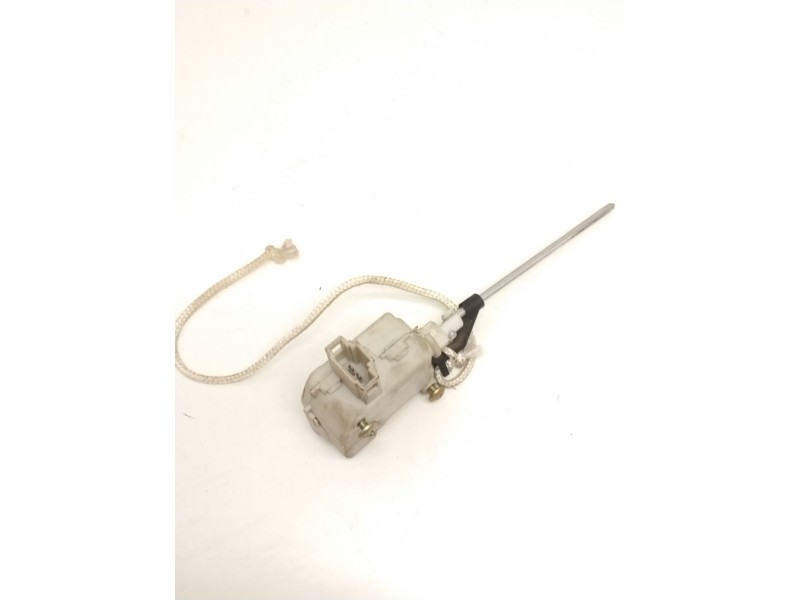 Recambio de motor c/c tapon combustible para seat ibiza ii (6k1) 1.4 i referencia OEM IAM 6K0810773A  