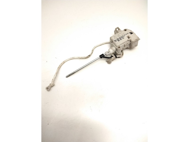 Recambio de motor c/c tapon combustible para seat ibiza ii (6k1) 1.6 i referencia OEM IAM 6K0810773A  