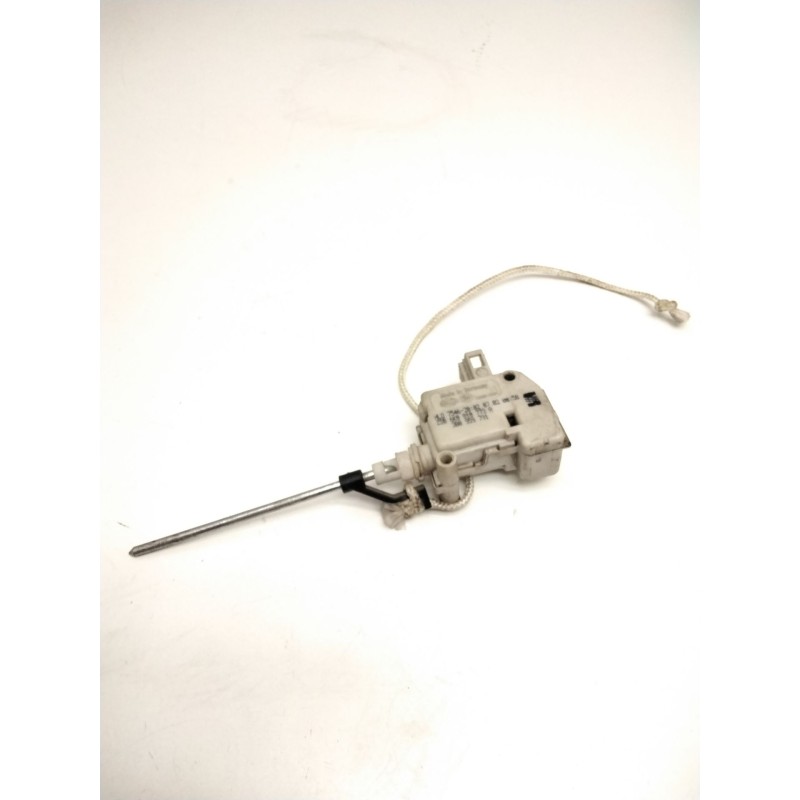 Recambio de motor c/c tapon combustible para seat ibiza ii (6k1) 1.6 i referencia OEM IAM 6K0810773A  