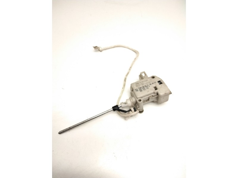 Recambio de motor c/c tapon combustible para seat ibiza ii (6k1) 1.6 i referencia OEM IAM 6K0810773A  