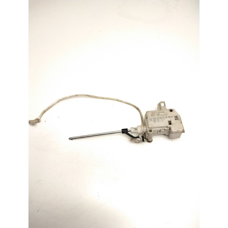 Recambio de motor c/c tapon combustible para seat ibiza ii (6k1) 1.4 i referencia OEM IAM 6K0810773A  