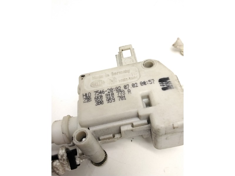 Recambio de motor c/c tapon combustible para seat ibiza ii (6k1) 1.9 tdi referencia OEM IAM 6K0810773A  