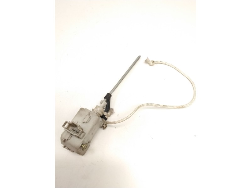 Recambio de motor c/c tapon combustible para seat ibiza ii (6k1) 1.9 tdi referencia OEM IAM 6K0810773A  