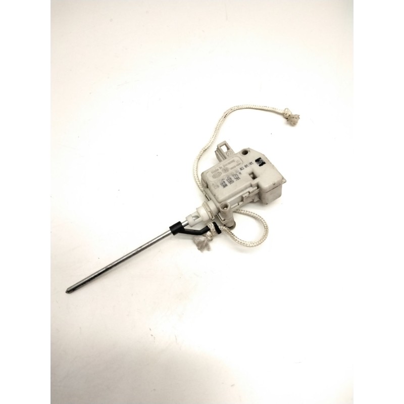 Recambio de motor c/c tapon combustible para seat ibiza ii (6k1) 1.6 i referencia OEM IAM 6K0810773A  