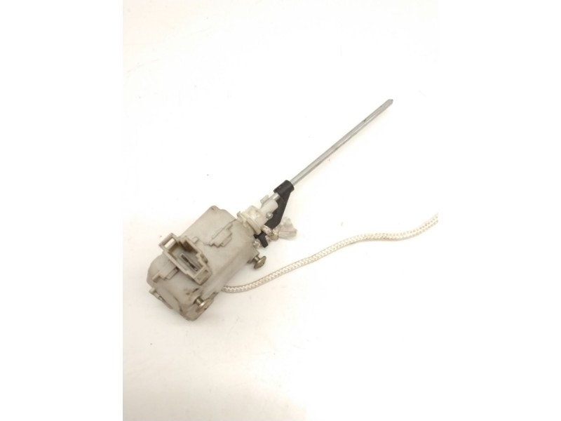 Recambio de motor c/c tapon combustible para seat ibiza ii (6k1) 1.6 i referencia OEM IAM 6K0810773A  