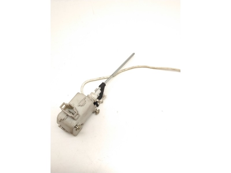 Recambio de motor c/c tapon combustible para seat ibiza ii (6k1) 1.6 i referencia OEM IAM 6K0810773A  